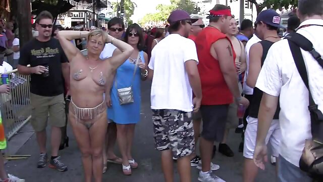 Anya Olsen Khloe Kapri Peter Green videos porno de hentai en español - Bikini Bangers